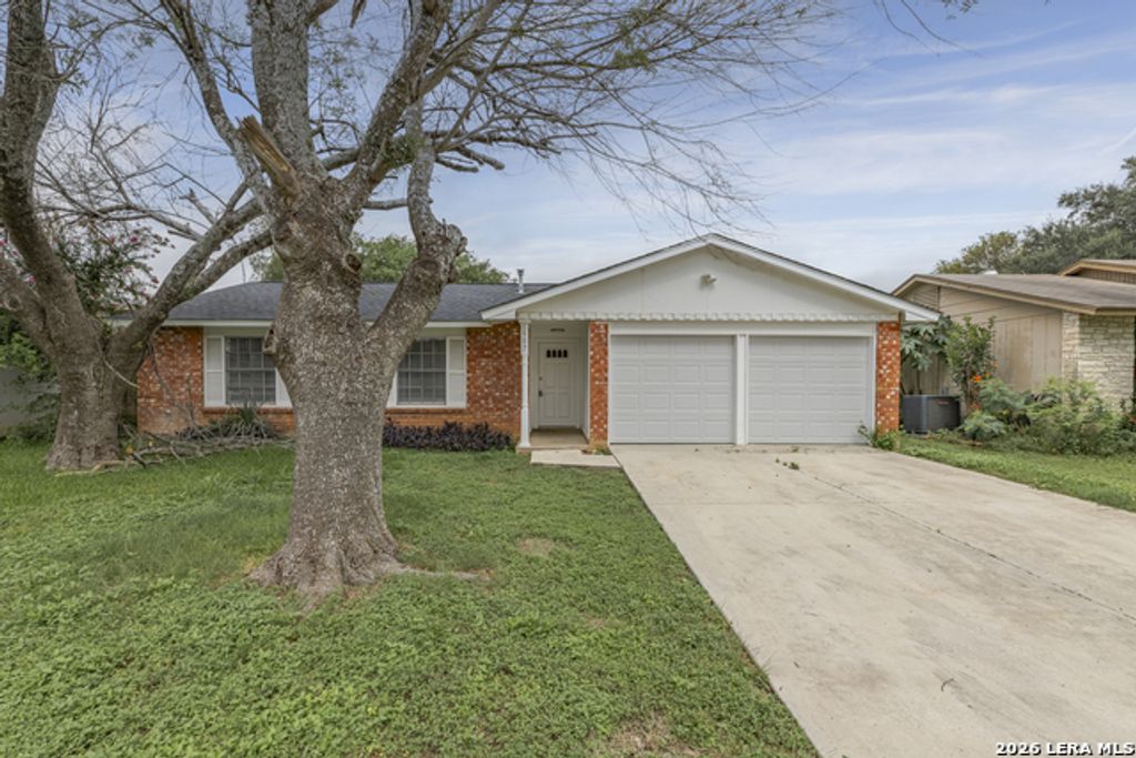 5907 Cliff Trail Drive, San Antonio