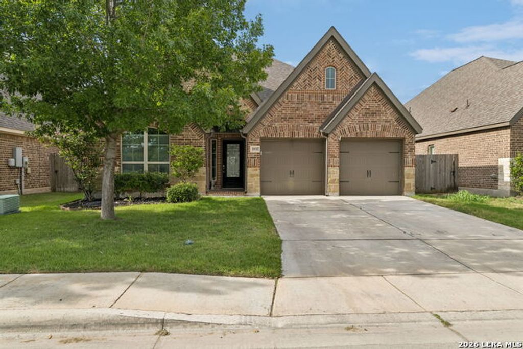 1937 Field Brk, Seguin