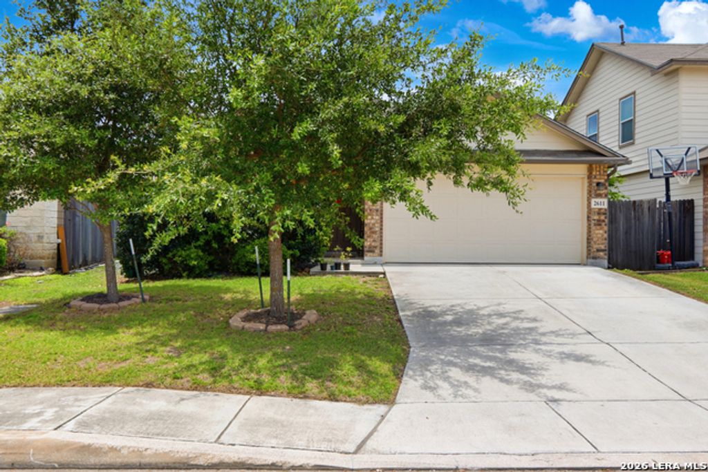 2611 Live Oak Pass, San Antonio