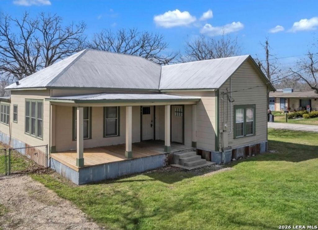 301 N Cunningham, Marion