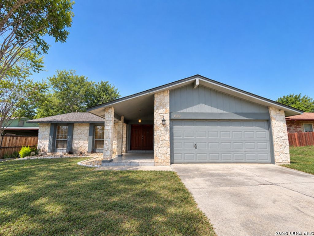 1127 Klondike St, San Antonio