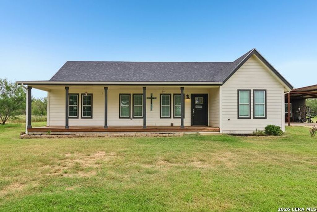 1213 County Road 1670, Moore