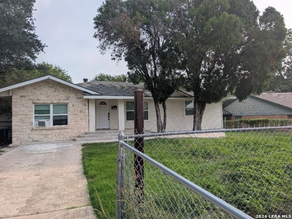 111 Morningview Dr, San Antonio