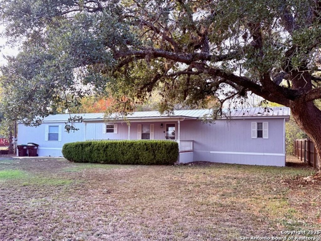 13835 Owl Tree St, San Antonio