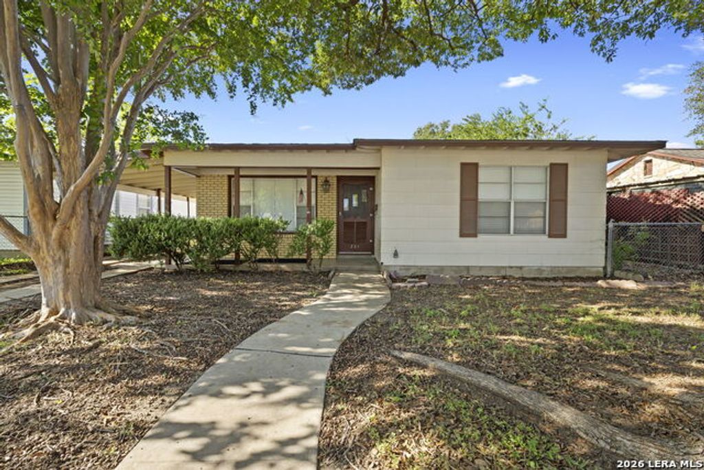 331 W Academy, San Antonio