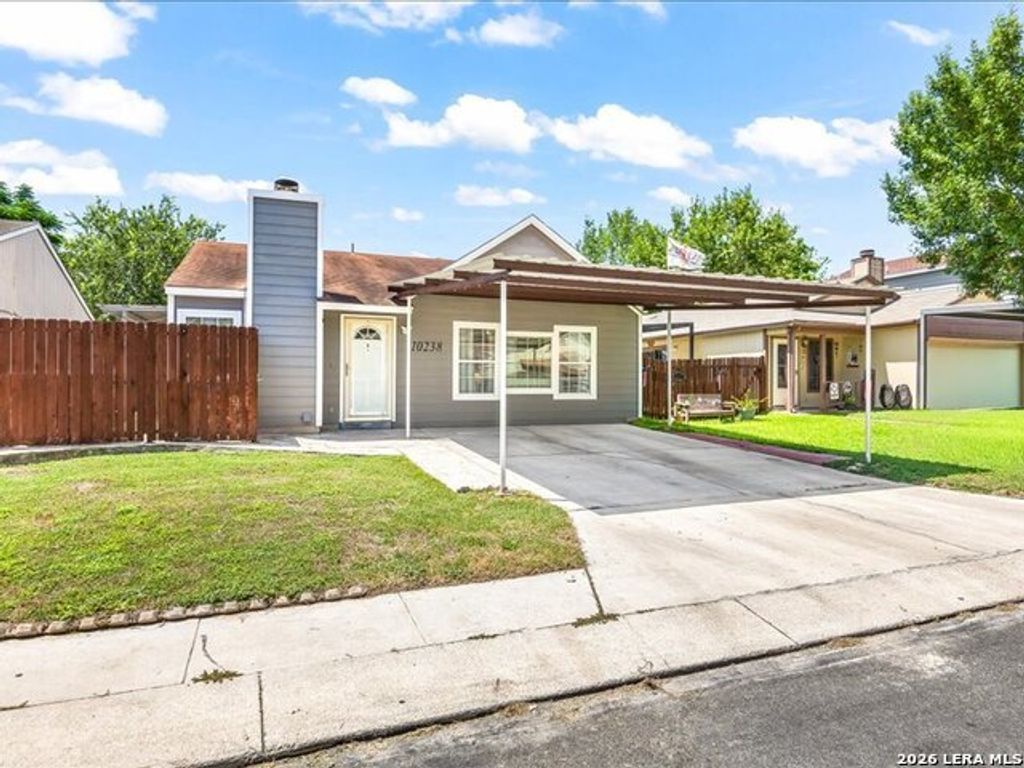 10238 Apricot Field Drive, San Antonio
