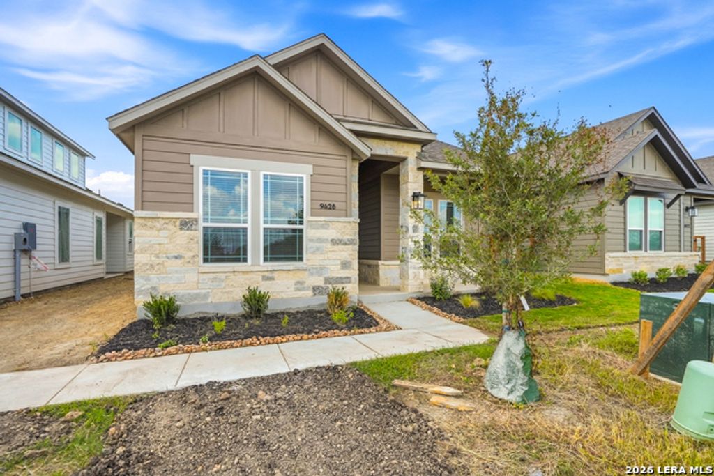 9428 Hidden Stone, Schertz