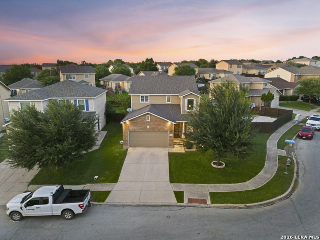 2526 Sunset Bend, San Antonio