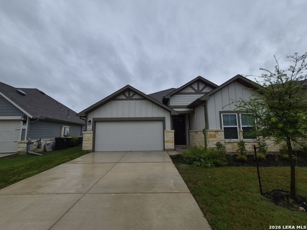 11321 Hollering Pass, Schertz