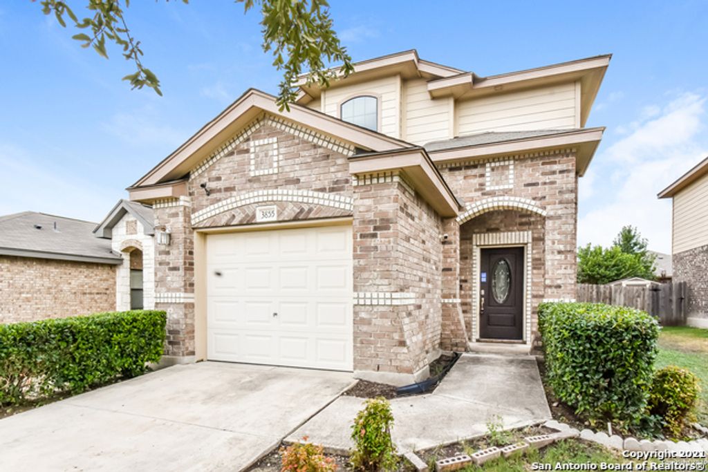 3855 Bogie Way, Converse