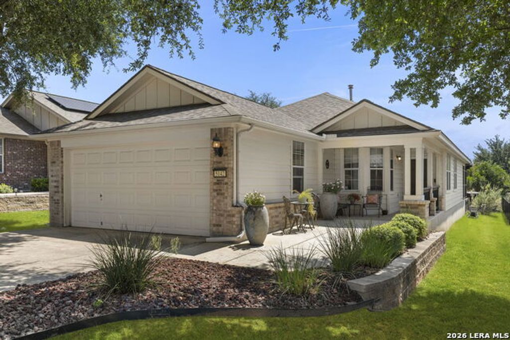 5142 Cactus Thorn, San Antonio