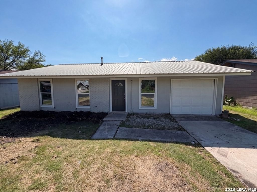 7627 Glen Falls, San Antonio