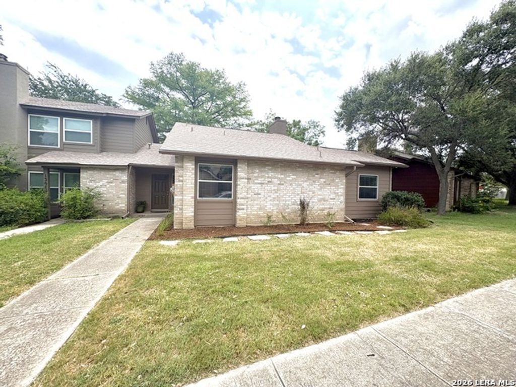 13612 Dutch Myrtle, San Antonio