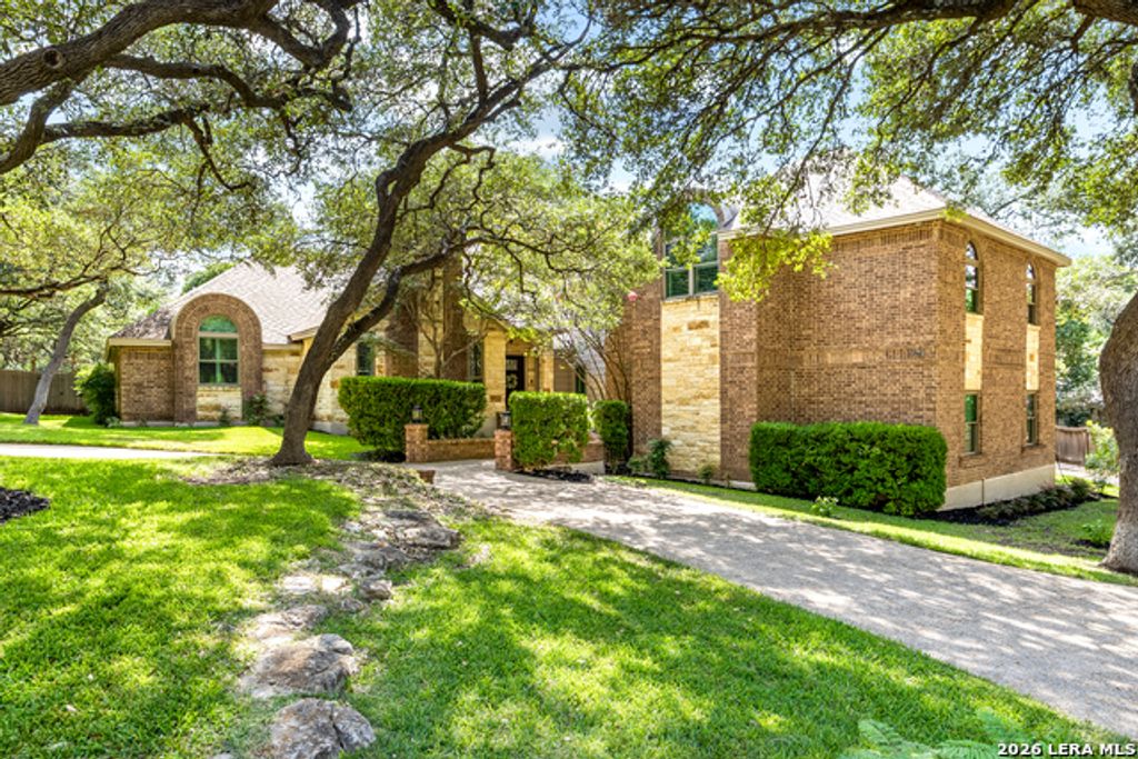 26021 Mesa Oak Drive, San Antonio
