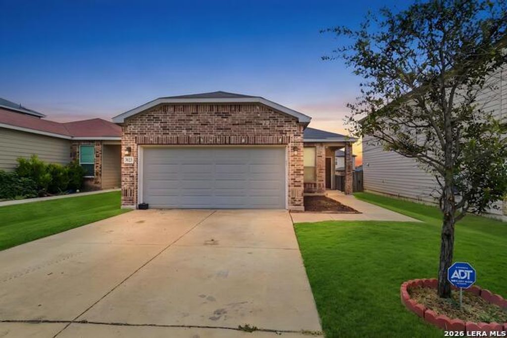 3127 Lake Marion, San Antonio