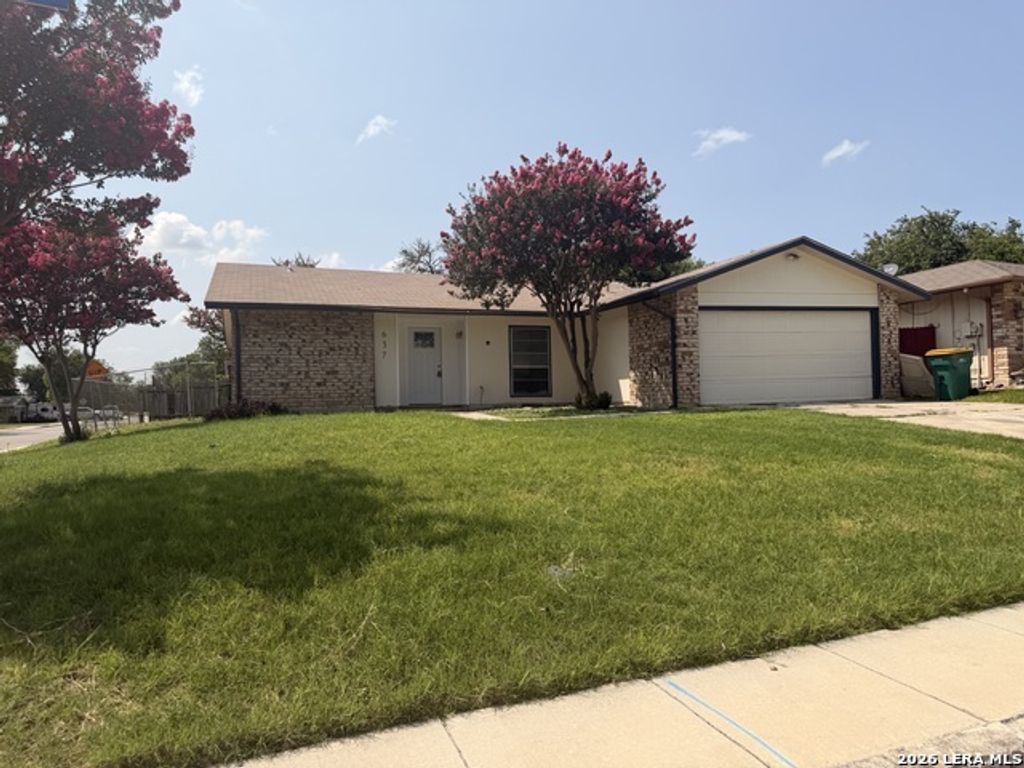 637 Jamie Sue Dr, Converse