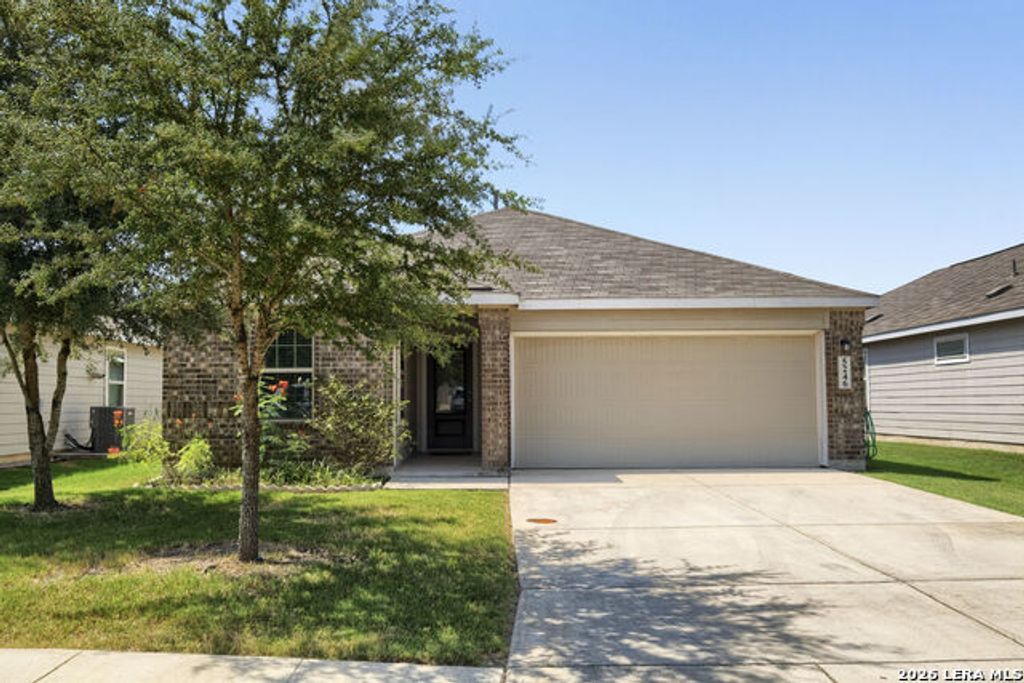 5246 Blue Ivy, Bulverde