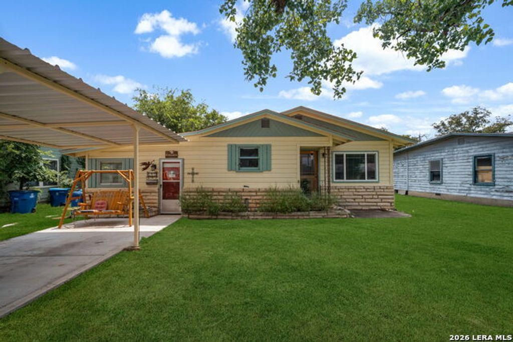 603 Leland St, Kerrville