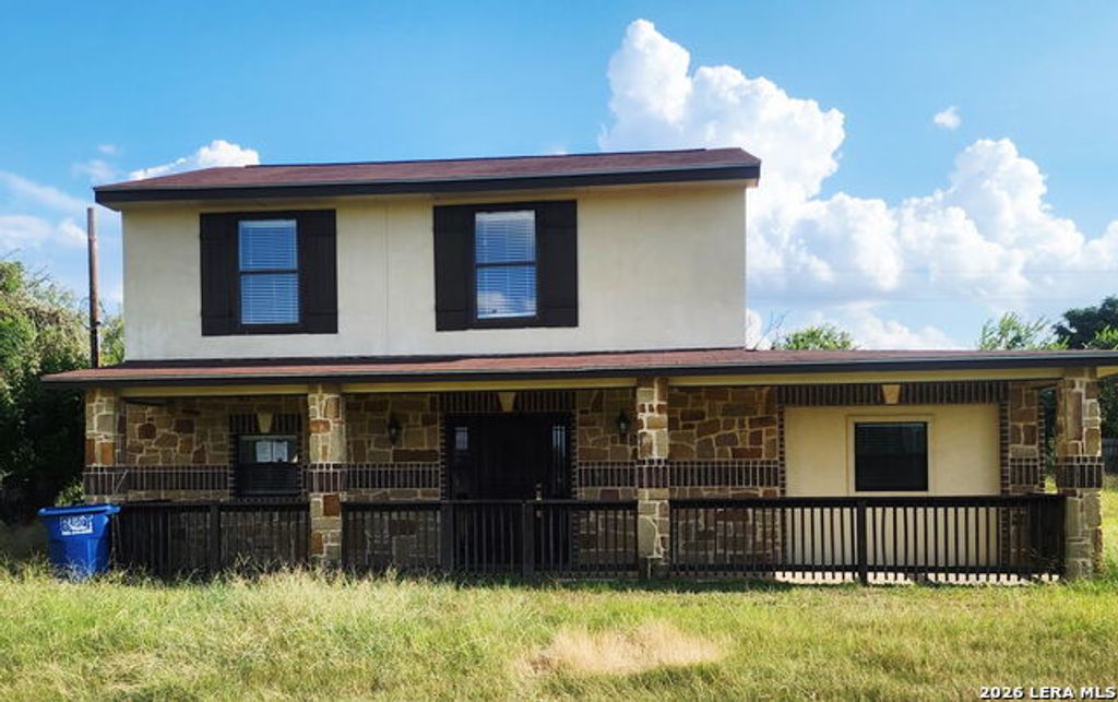 1645 Fm 3432, Adkins