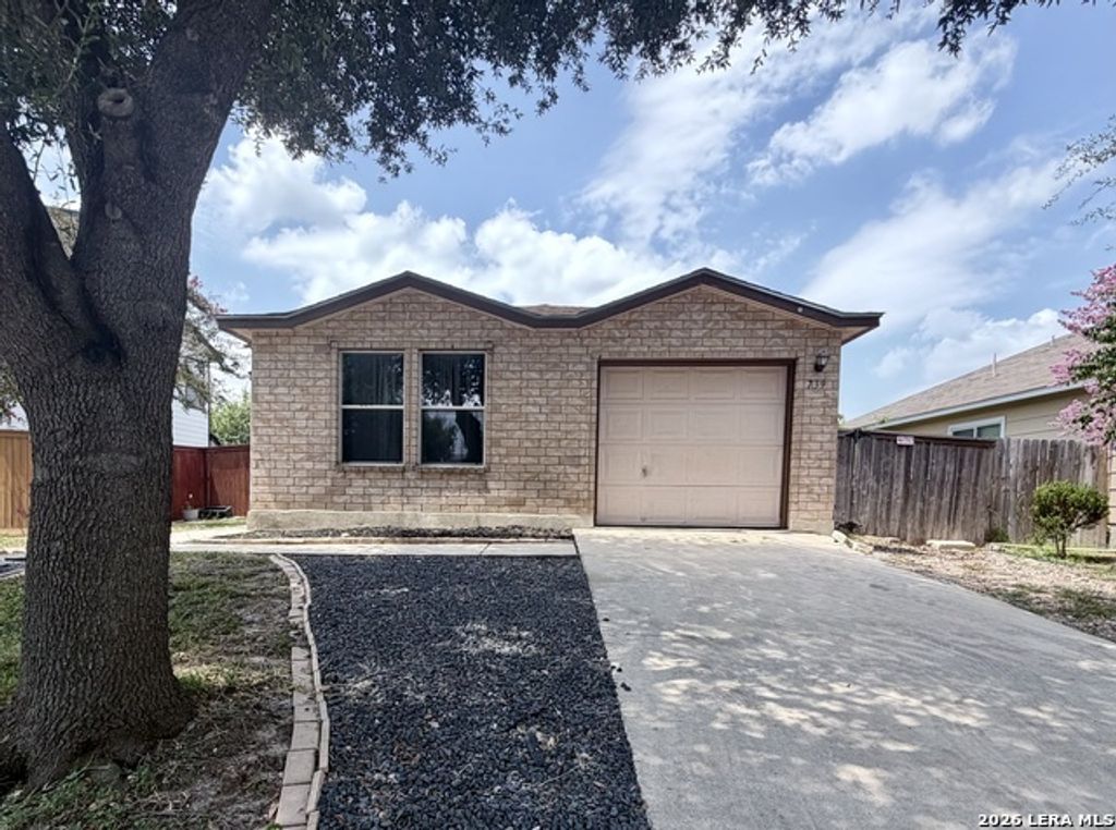 739 Inks Farm, San Antonio