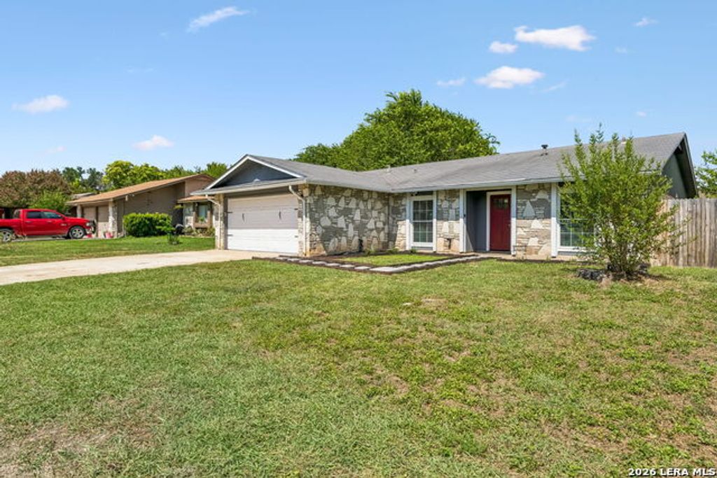 1134 Longmont, San Antonio
