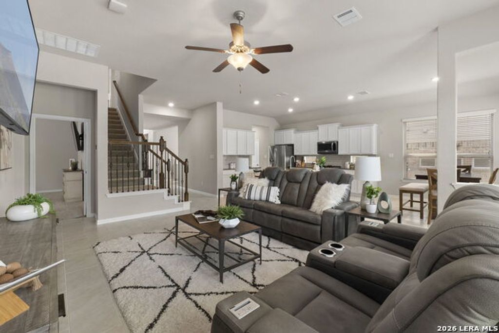 5013 Blue Ivy, Bulverde