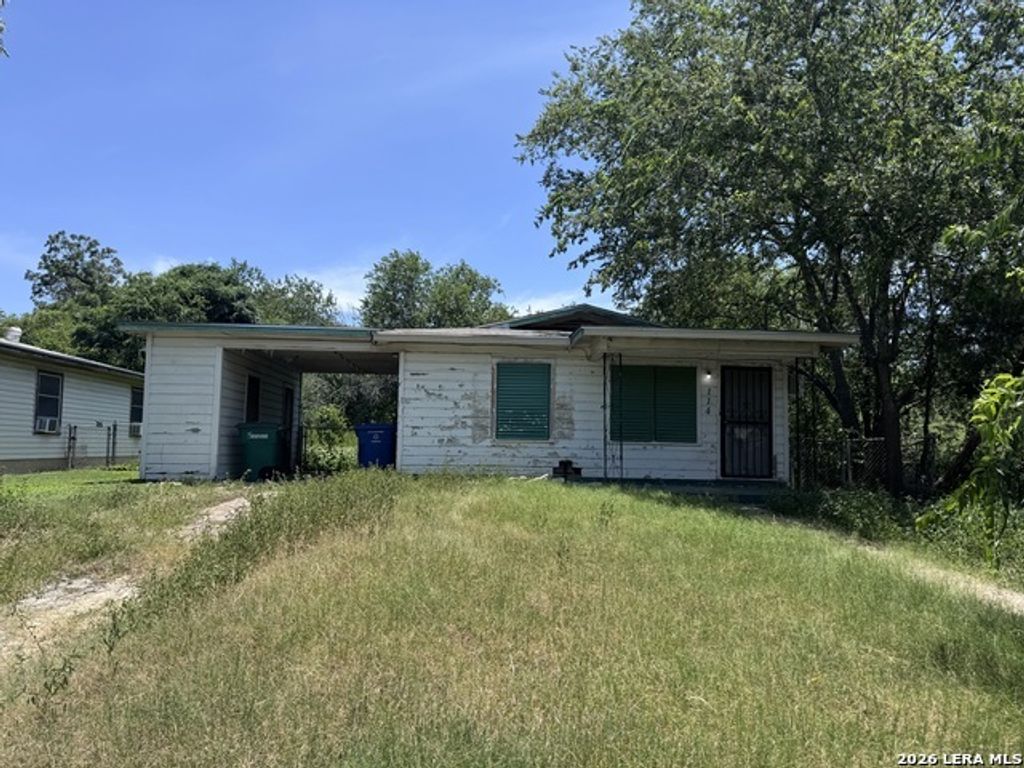 114 Calmar Court, San Antonio