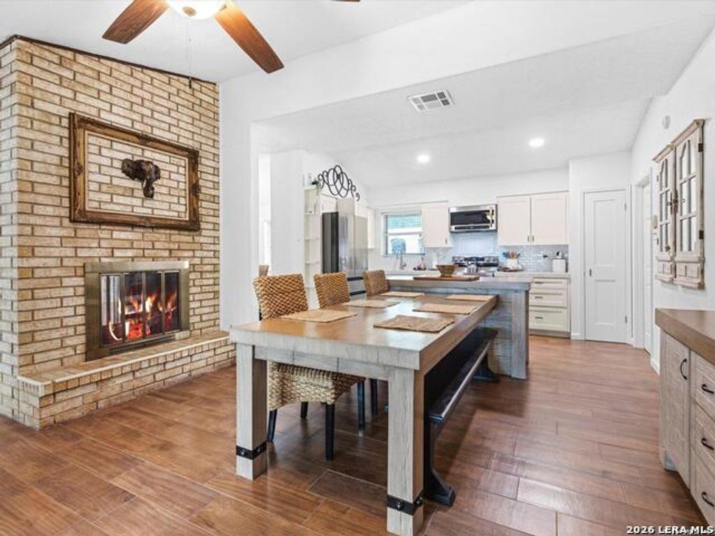 12322 La Albada Street, San Antonio