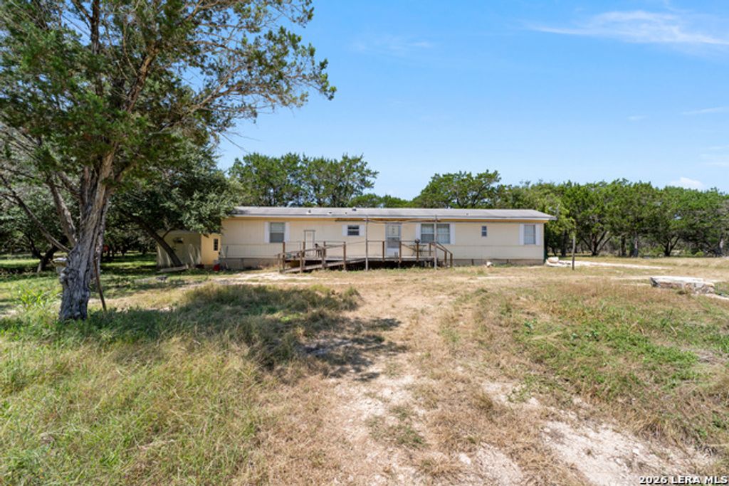 404 Camino Real Rd, Kerrville
