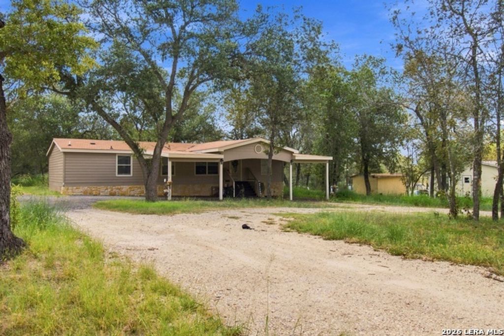 23306 Hickory Pass, San Antonio