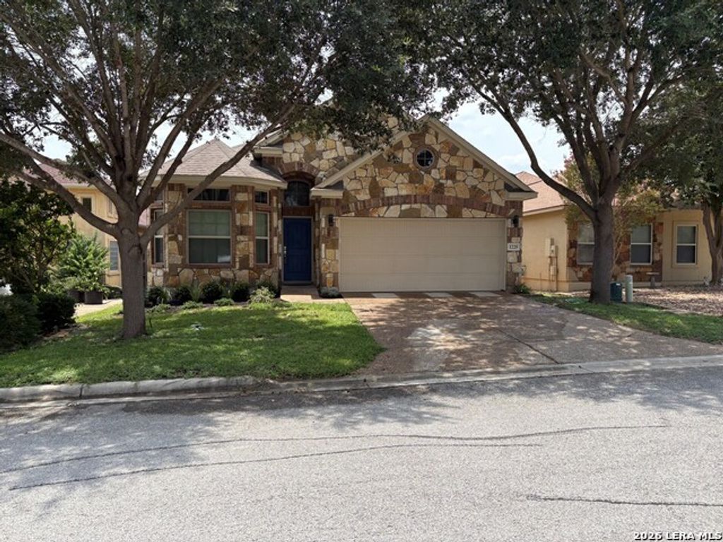 1225 Legacy Drive, New Braunfels