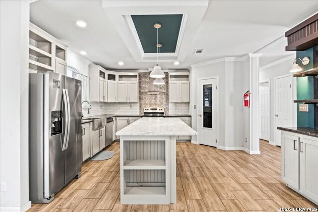 659 Private Road 1508, Bandera
