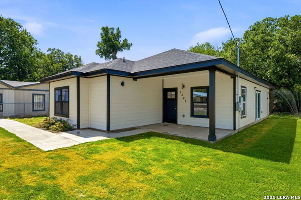 1342 Crystal, San Antonio
