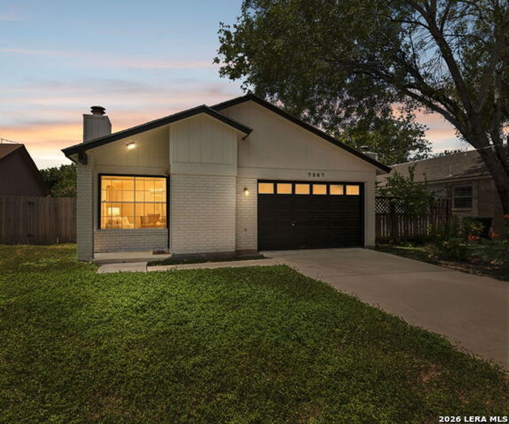7267 Hardesty, San Antonio
