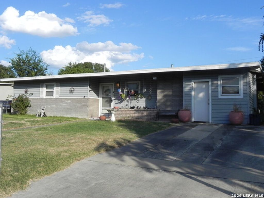 134 Dumont Drive, San Antonio