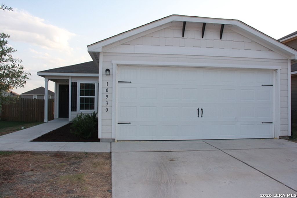 10930 Chatham Court, Converse