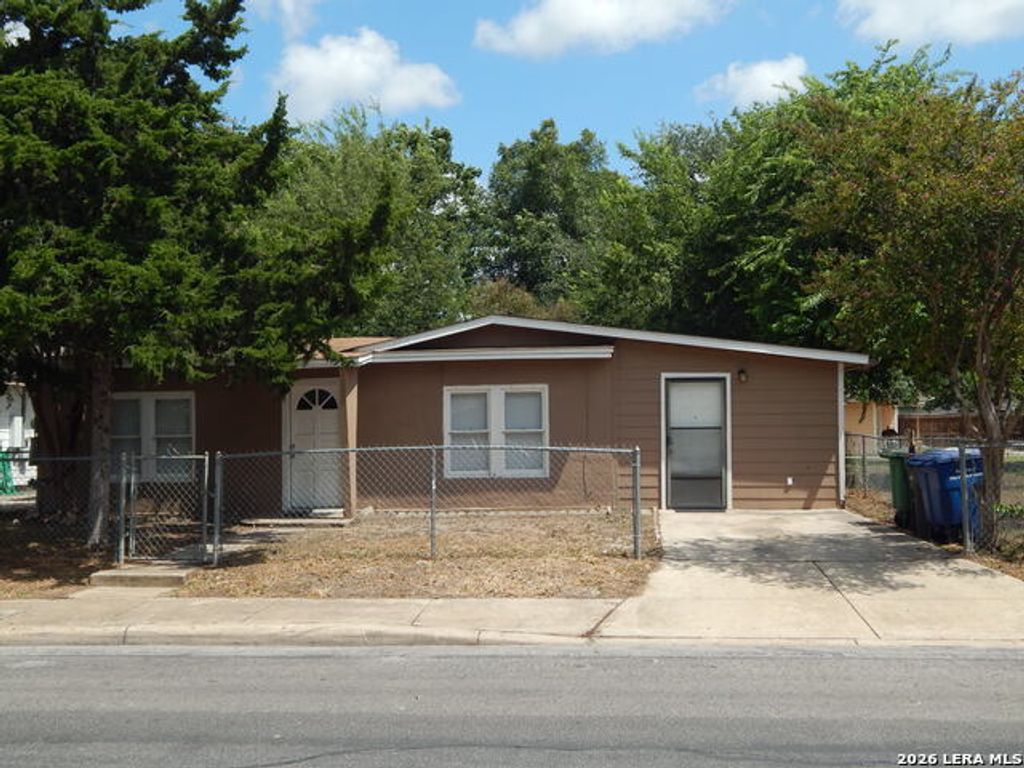 119 Ike St, San Antonio