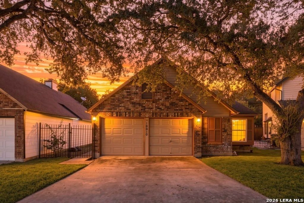 16610 Fallen Tree Dr, San Antonio
