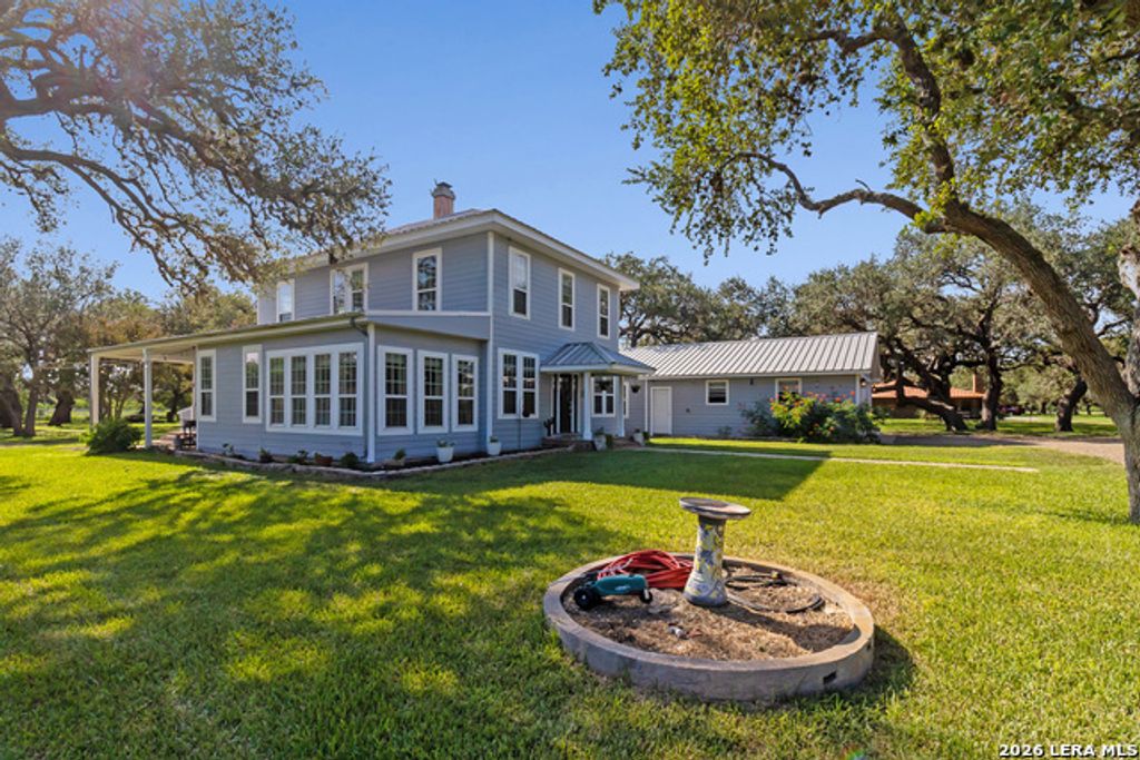 4814 Old Highway 181, Beeville