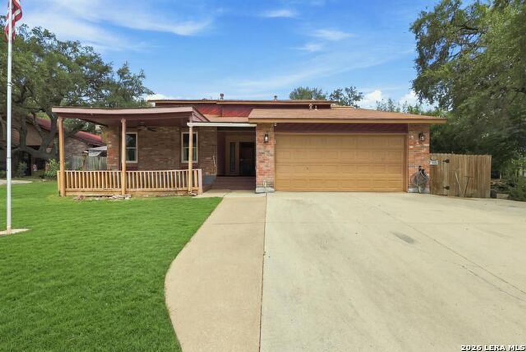 8715 Timber Range, San Antonio