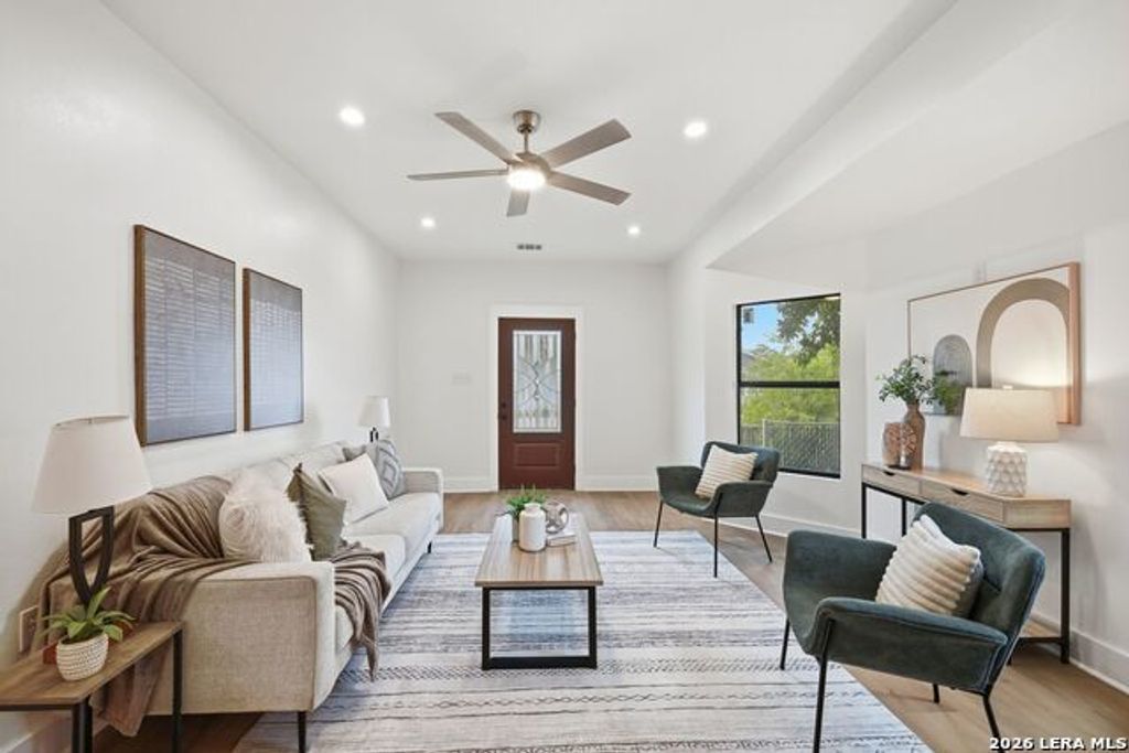 1629 Santa Anna, San Antonio