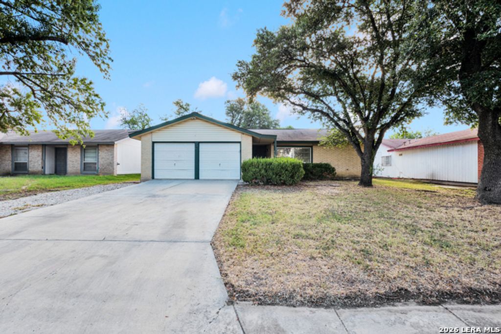 1062 Frost Fire, San Antonio