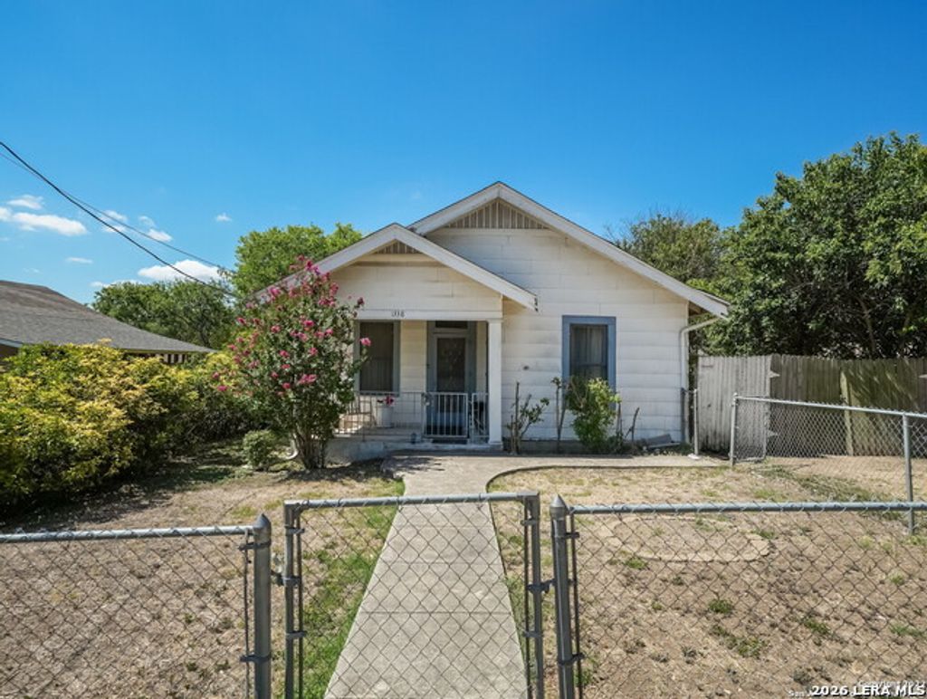 1338 Paso Hondo, San Antonio