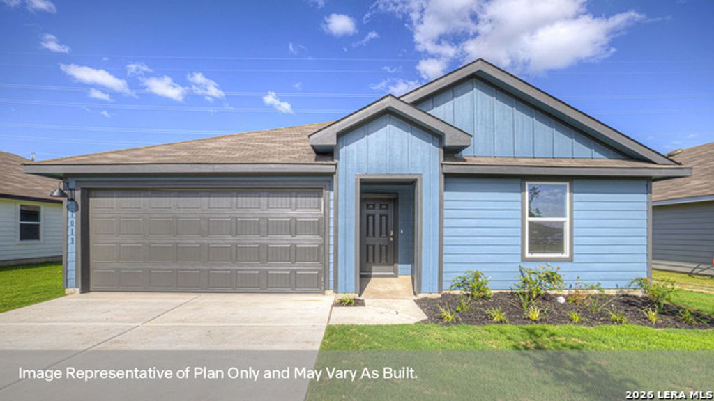 1035 Gladys Run, Seguin