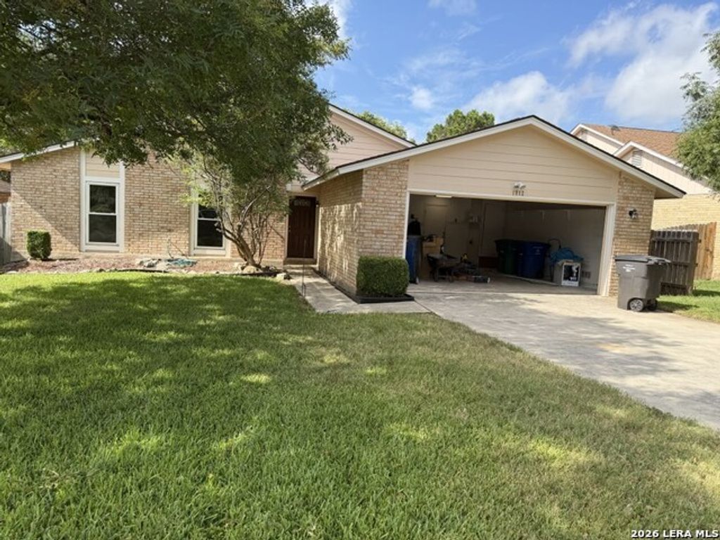 1912 Creek Hill St, San Antonio