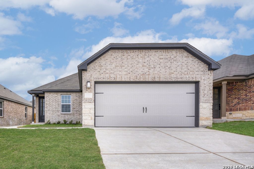 6622 Thorpe Hollow, Converse