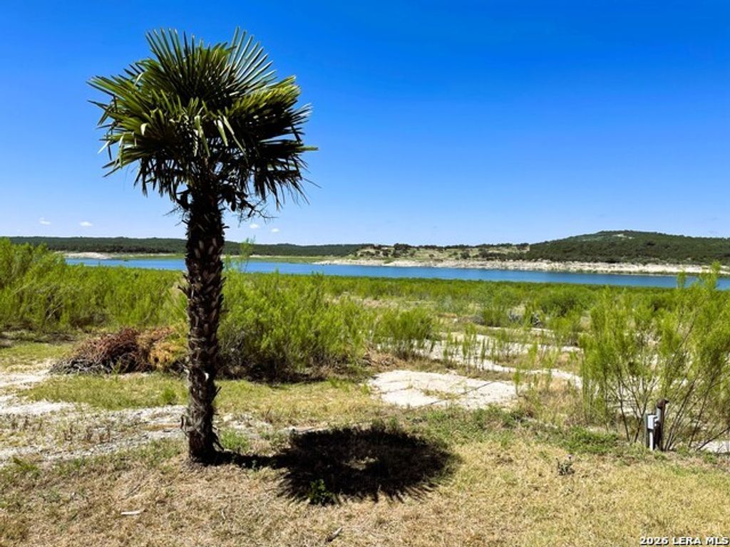 3078 Goat Hill Road, Lakehills