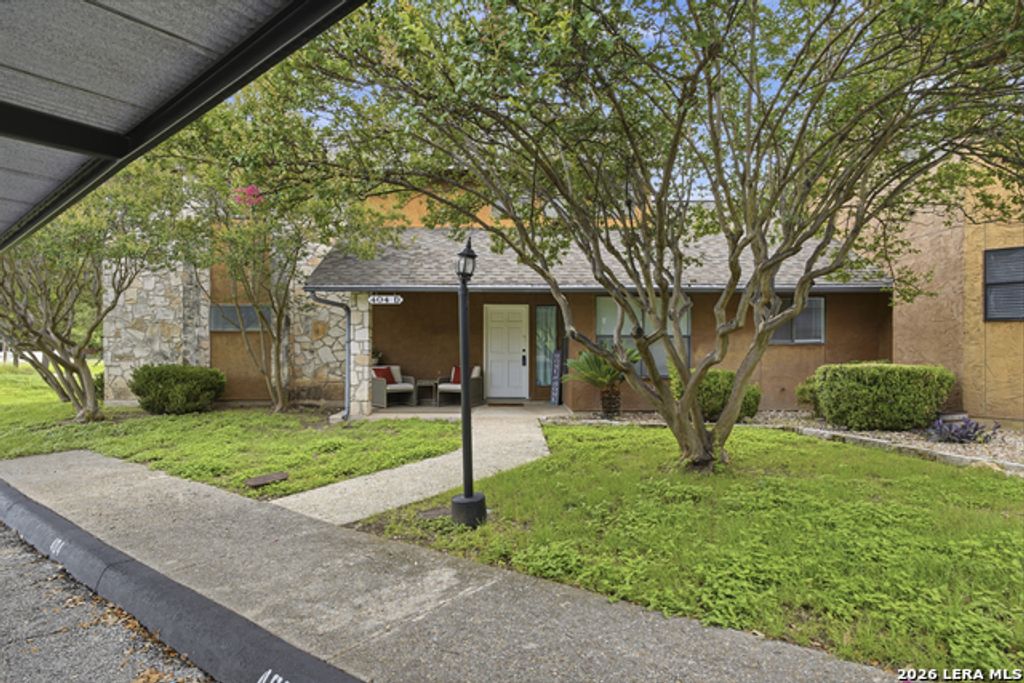 9380 Braun Rd 404d, San Antonio
