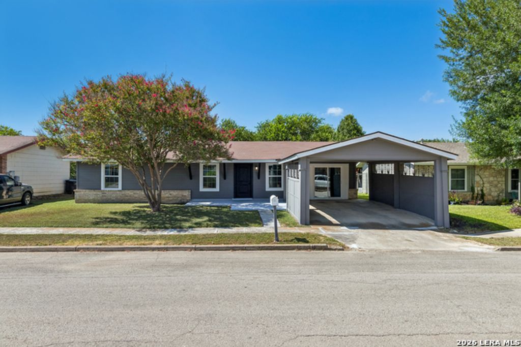 5530 Prairie Flower, San Antonio