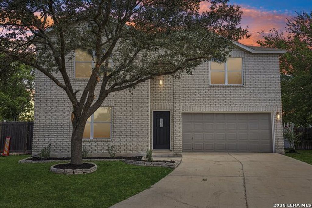 5526 Burton Farm, San Antonio